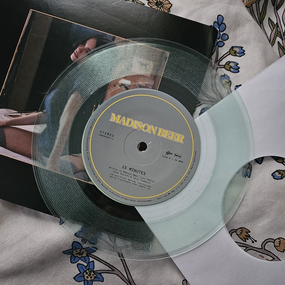 Madison Beer Make You Mine / 15 Minutes 7" Vinyl